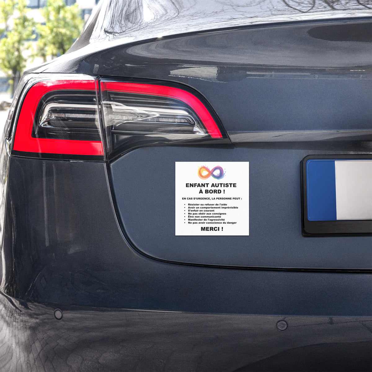 Magnet voiture sensibilisation autisme enfant – gros plan